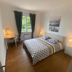 Appartement Fabuleux T3 ,85 M2 ,en Résidence Calme Avec Grand Parking Gratuit Privé, Saint-Gaudens (Haute-Garonne)